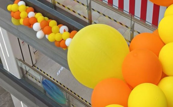 淘宝为什么我没有设置服务，但是我的商品上出现衣物鞋靴清洗服务？